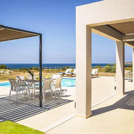 Pinelopi Tria * Kounopetra